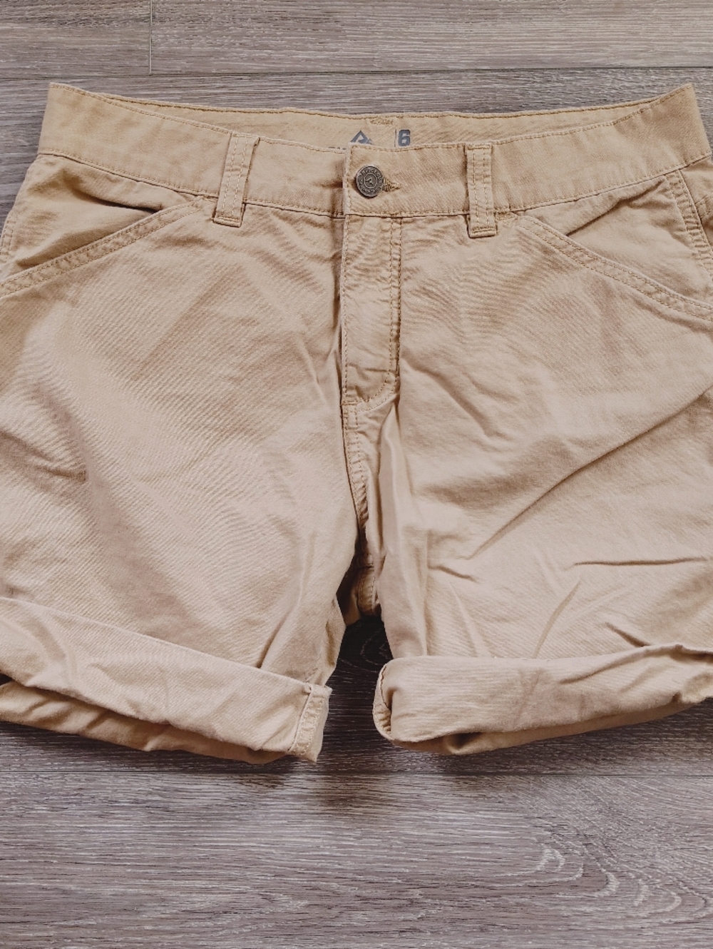RIDGECUT Women's Tan Outdoor Shorts Size 6